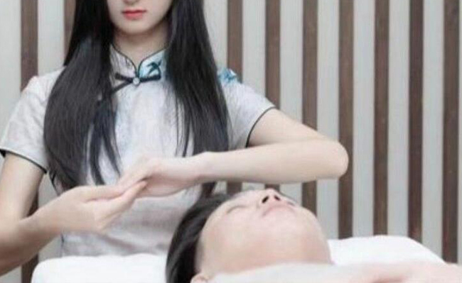 西安灞桥区SPA包里的必备好物：从入门到资深